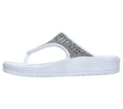 Skechers Damen Cali Gear CALI BREEZE 2.0 Sandalen/Zehentrenner Women Weiß -Sportbekleidung 2fde1f17e189aefe0b616f11b028749a